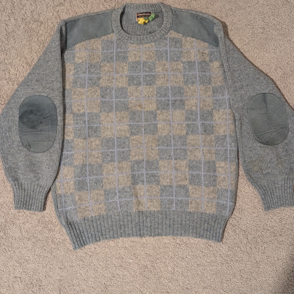 Gray Checkered Men's Sweater